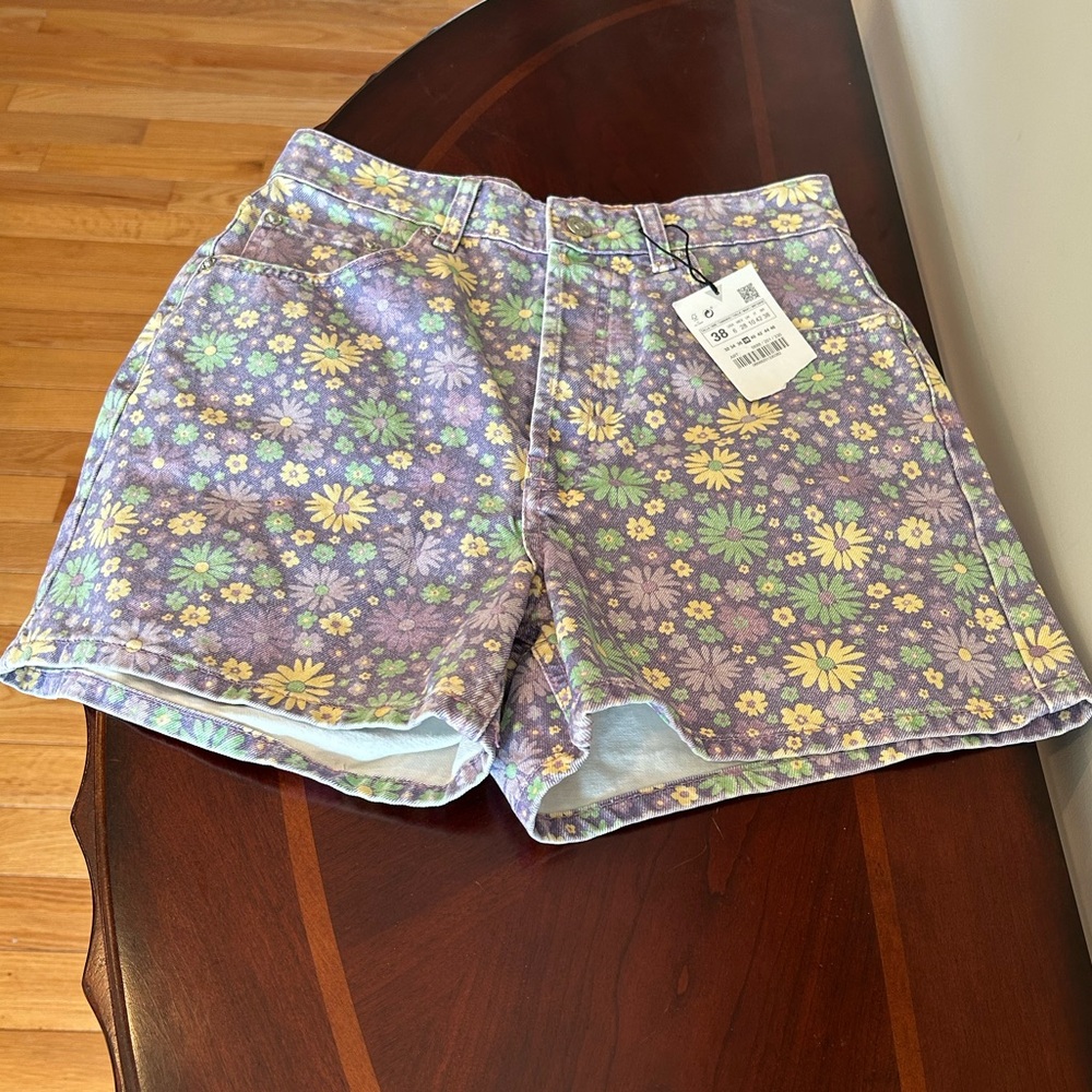 NWT Zara 100% Cotton Purple and Yellow Floral Shorts